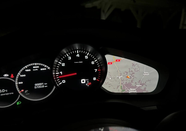 Porsche Cayenne cena 299000 przebieg: 87000, rok produkcji 2019 z Poznań małe 352